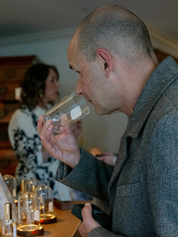 interactive_fragrance_experience_04